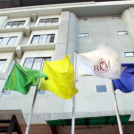 Hotel Bkm International Tellicherry Buitenkant foto